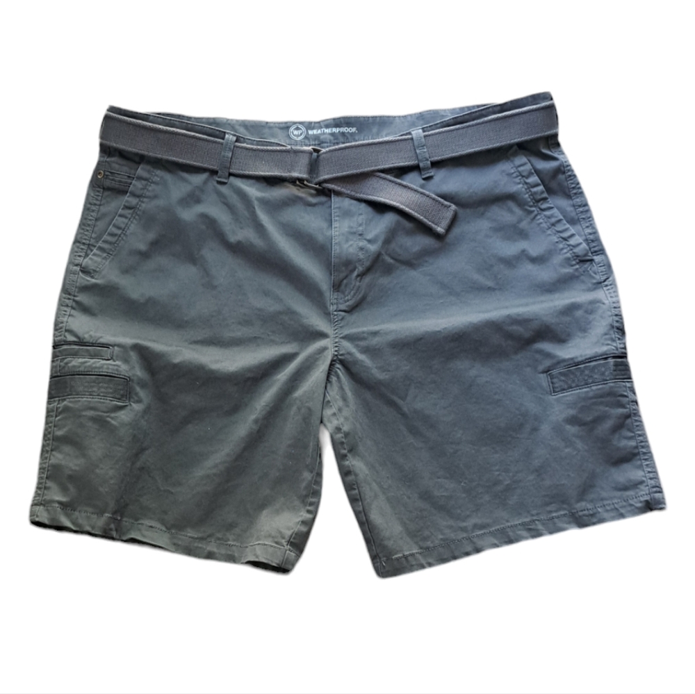 WEATHERPROOF MEN'S SIZE 44W OLIVE COLOR SHORT WITH BELT
